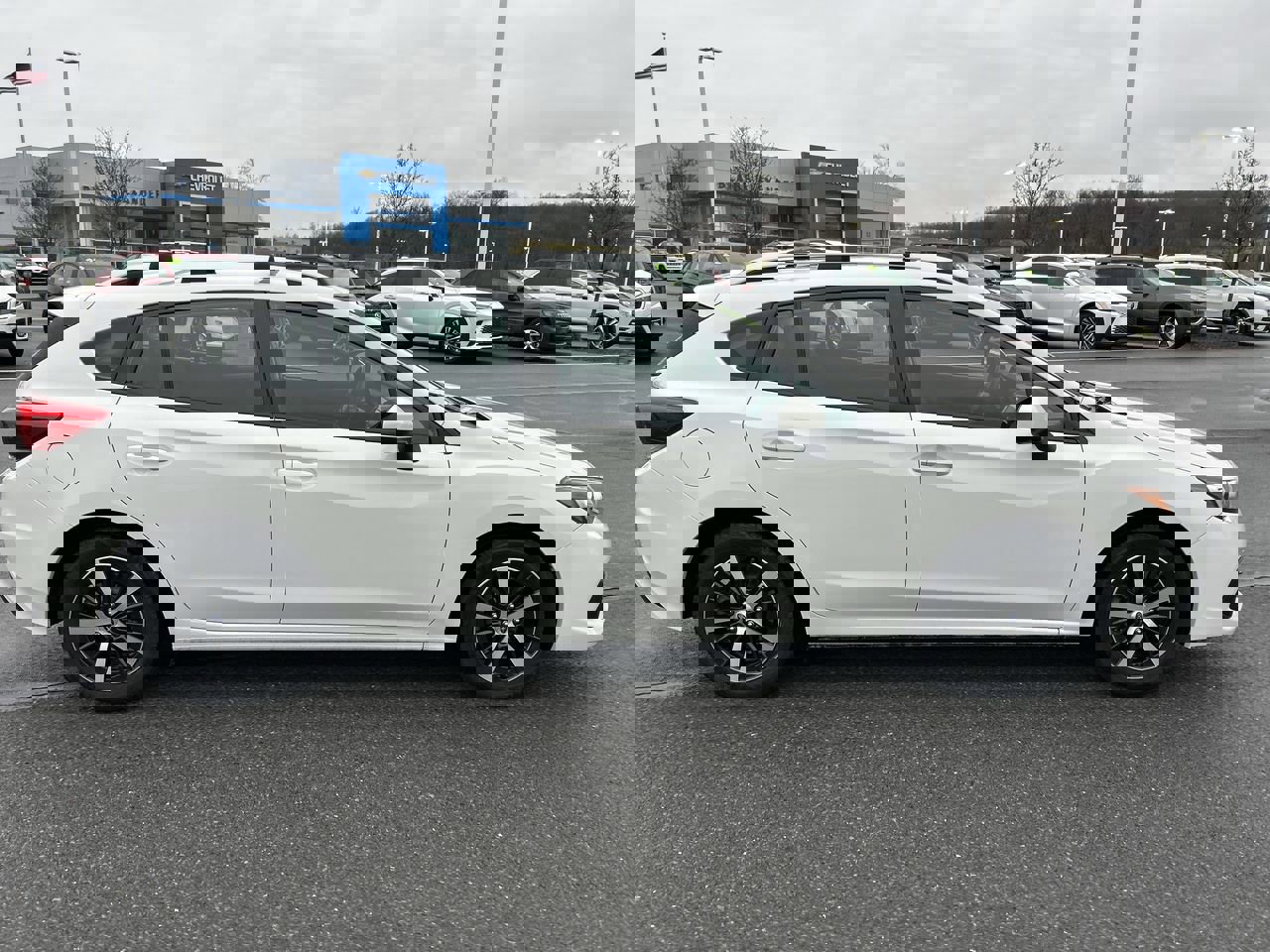 Used 2023 Subaru Impreza Premium image 8