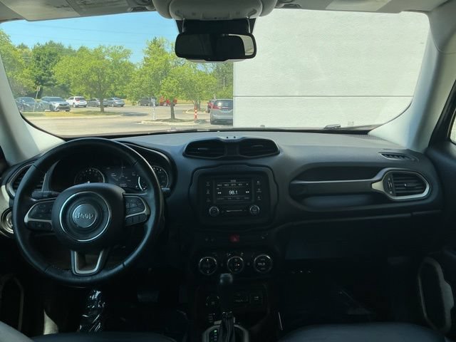 Used 2016 Jeep Renegade Limited AWD/4WD image 2