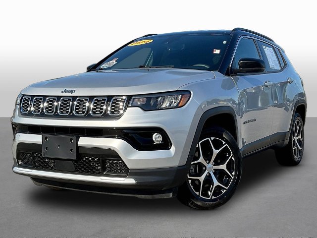 Used 2024 Jeep Compass Limited AWD/4WD image 3