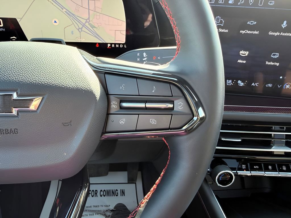 Used 2025 Chevrolet Traverse RS w/ LPO, Floor Liner Package AWD/4WD image 18