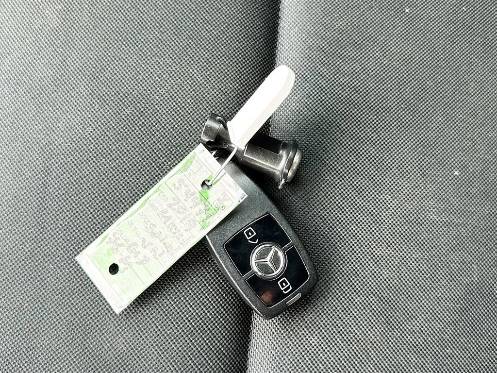 Used 2019 Mercedes-Benz Sprinter 144 image 14