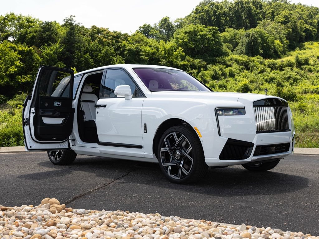 New 2027 Rolls-Royce Cullinan Black Badge AWD/4WD image 50