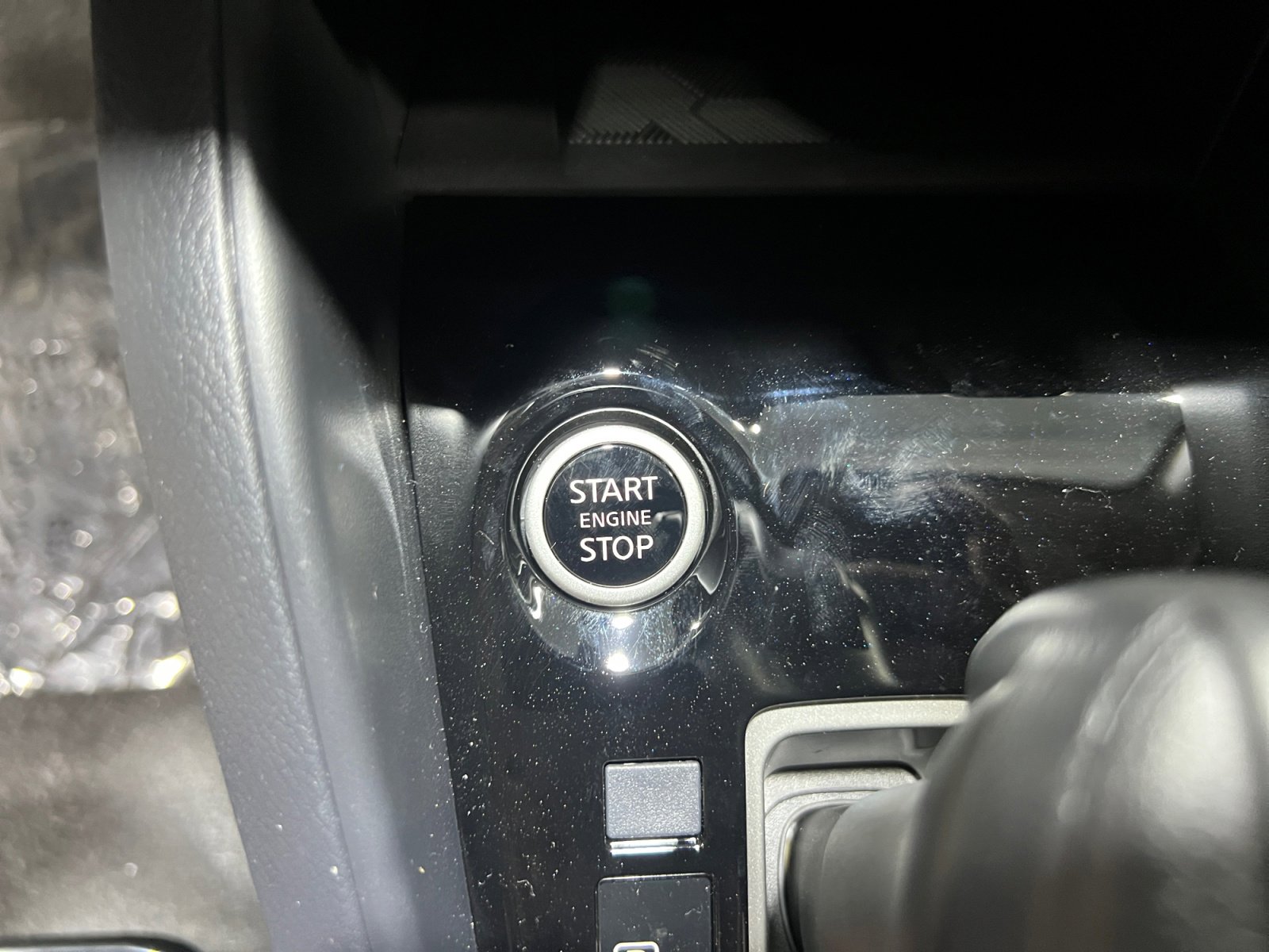 New 2025 Nissan Versa SV w/ Trunk Package image 30