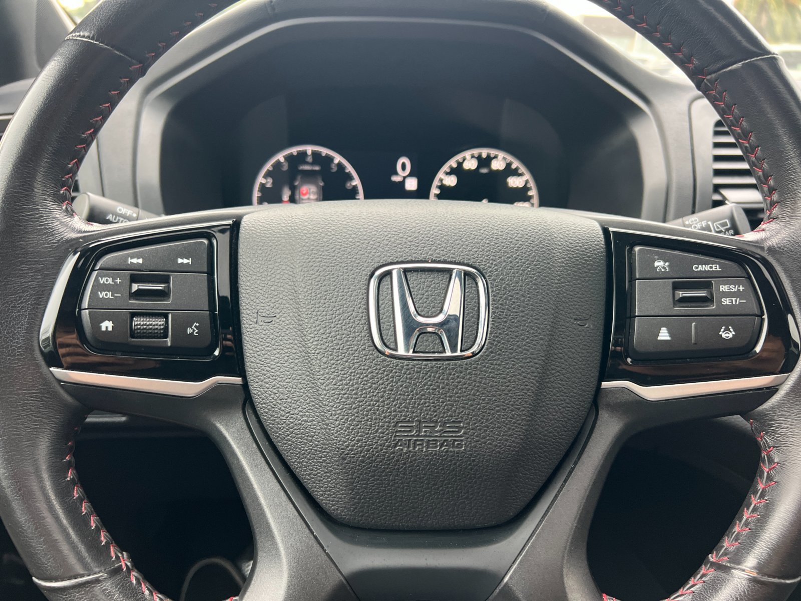 Used 2025 Honda Odyssey Sport-L image 28