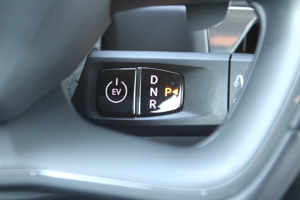 Used 2024 Kia EV9 Land AWD/4WD image 30