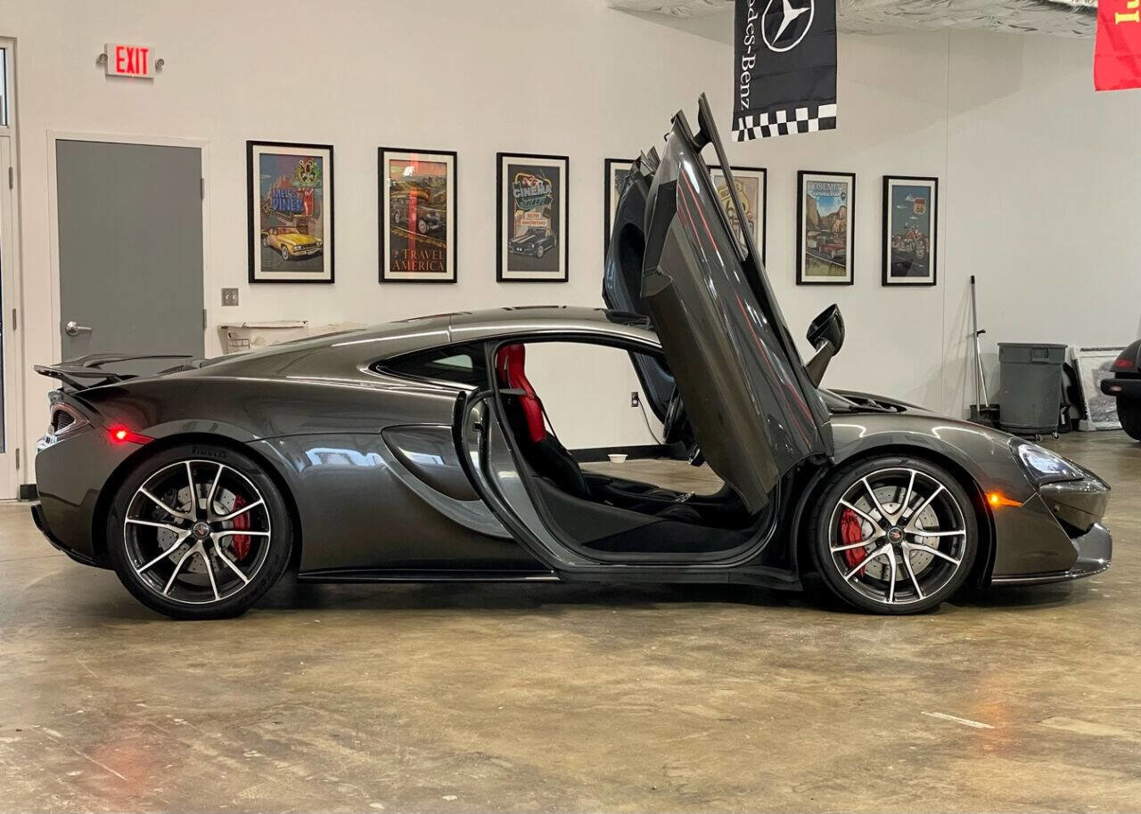 Used 2017 McLaren 570S image 47