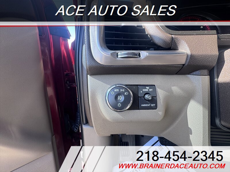 Used 2016 GMC Acadia Denali image 14