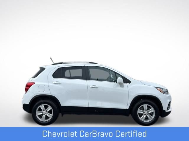 Used 2020 Chevrolet Trax LT w/ LT Convenience Package FWD image 16