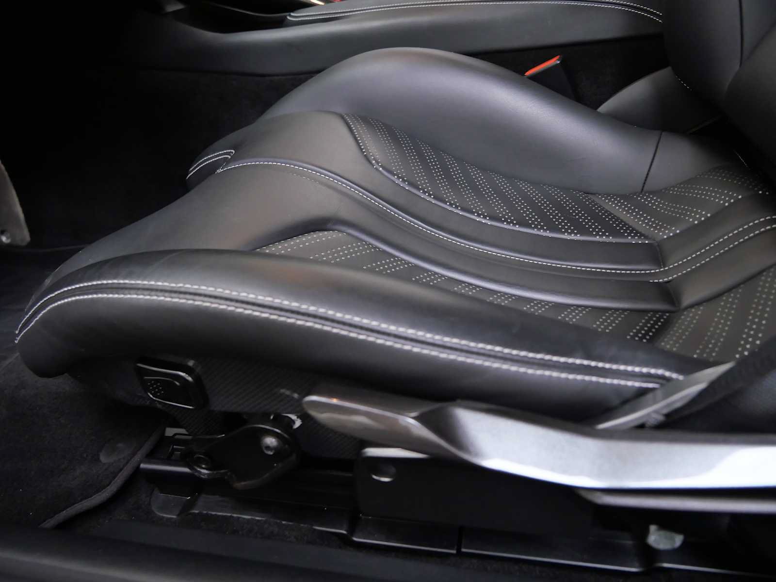 Certified 2014 Ferrari F12 Berlinetta RWD image 19