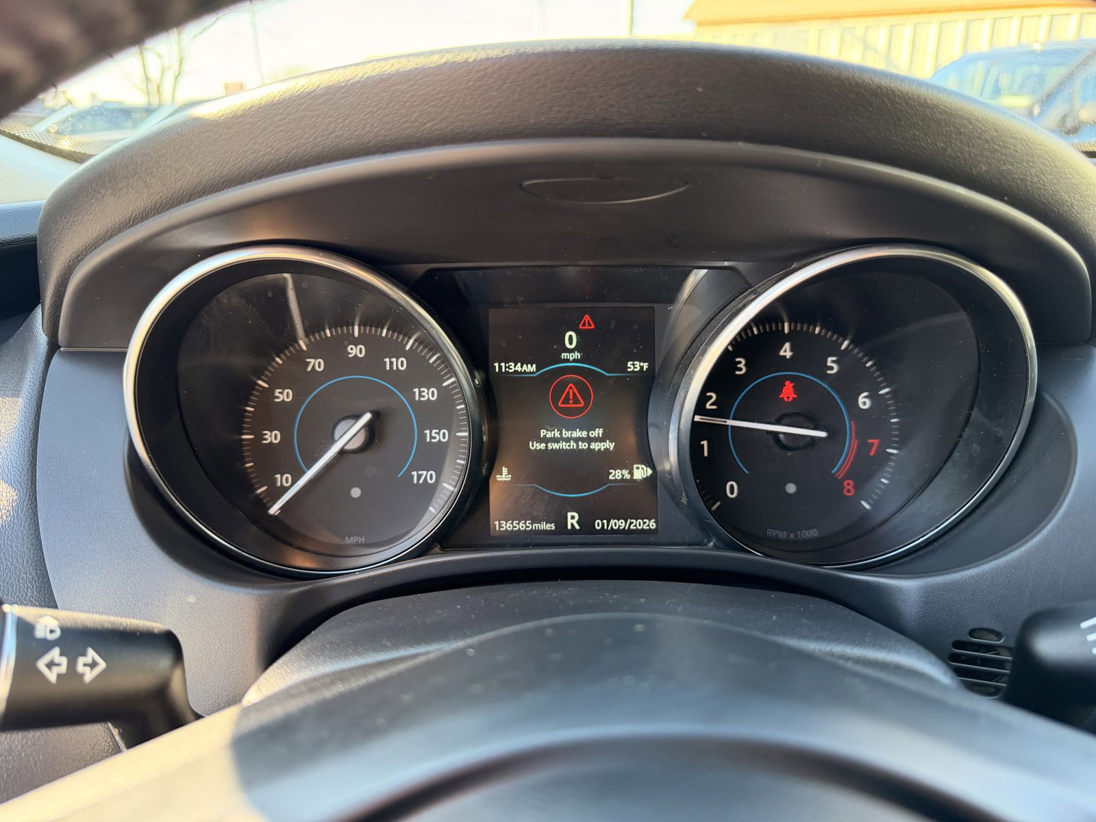 Used 2019 Jaguar XE Premium image 30