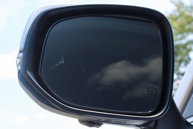 Used 2025 Toyota Grand Highlander AWD image 8
