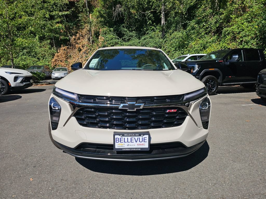 New 2026 Chevrolet Trax RS w/ Driver Confidence Package FWD image 2