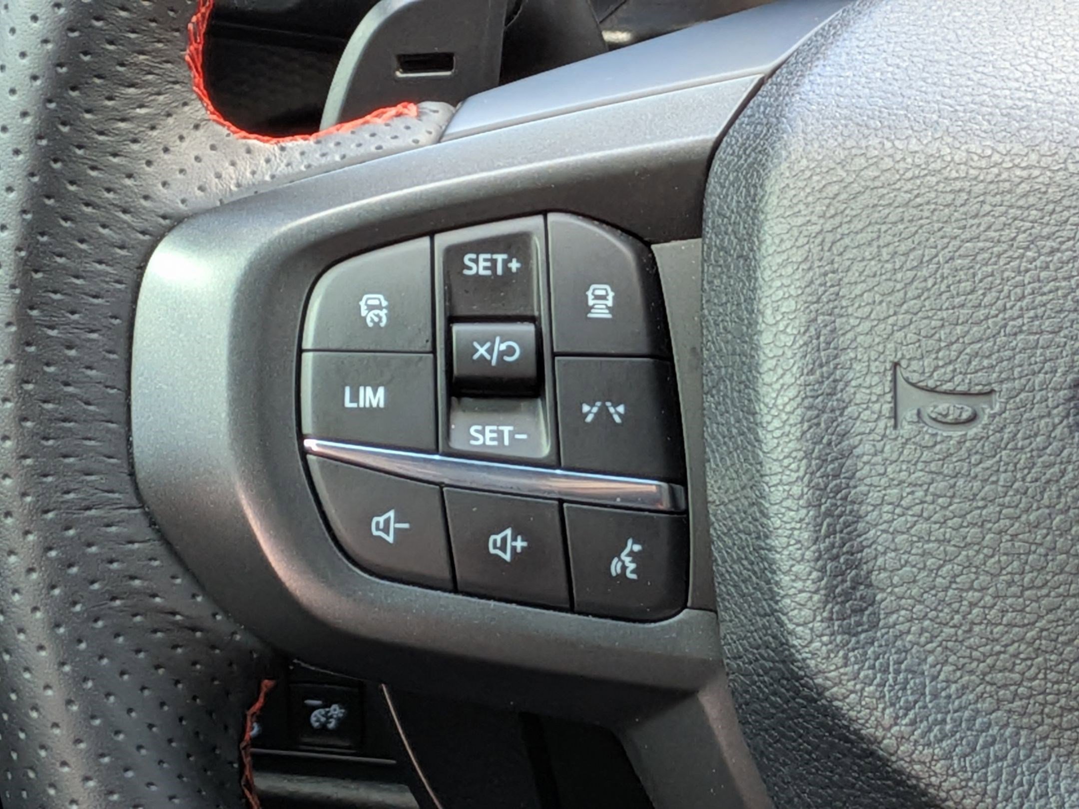 Certified 2025 Ford Ranger Raptor AWD/4WD image 21