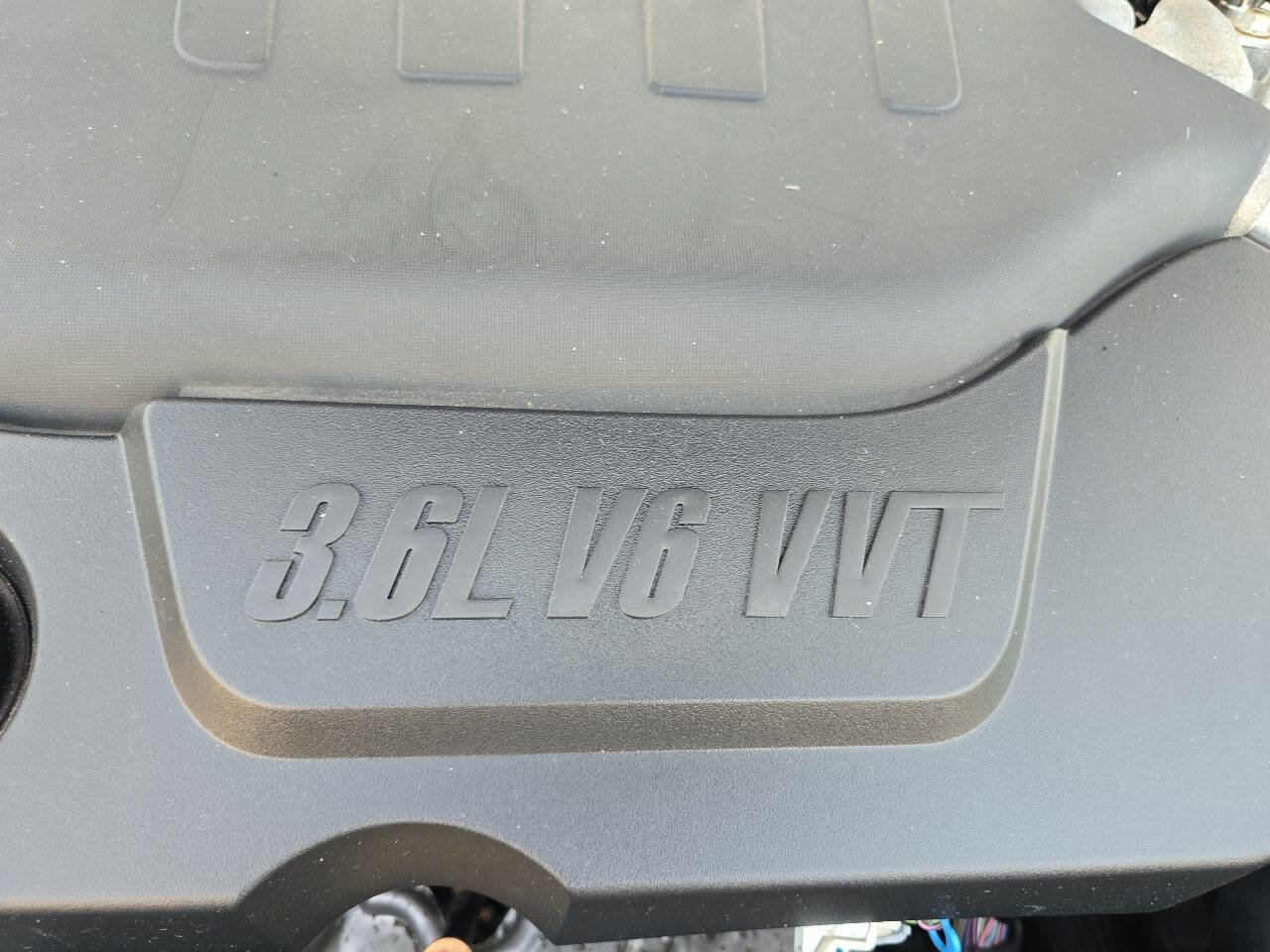 Used 2010 Chevrolet Malibu LT w/ HFV6 Engine Package image 40