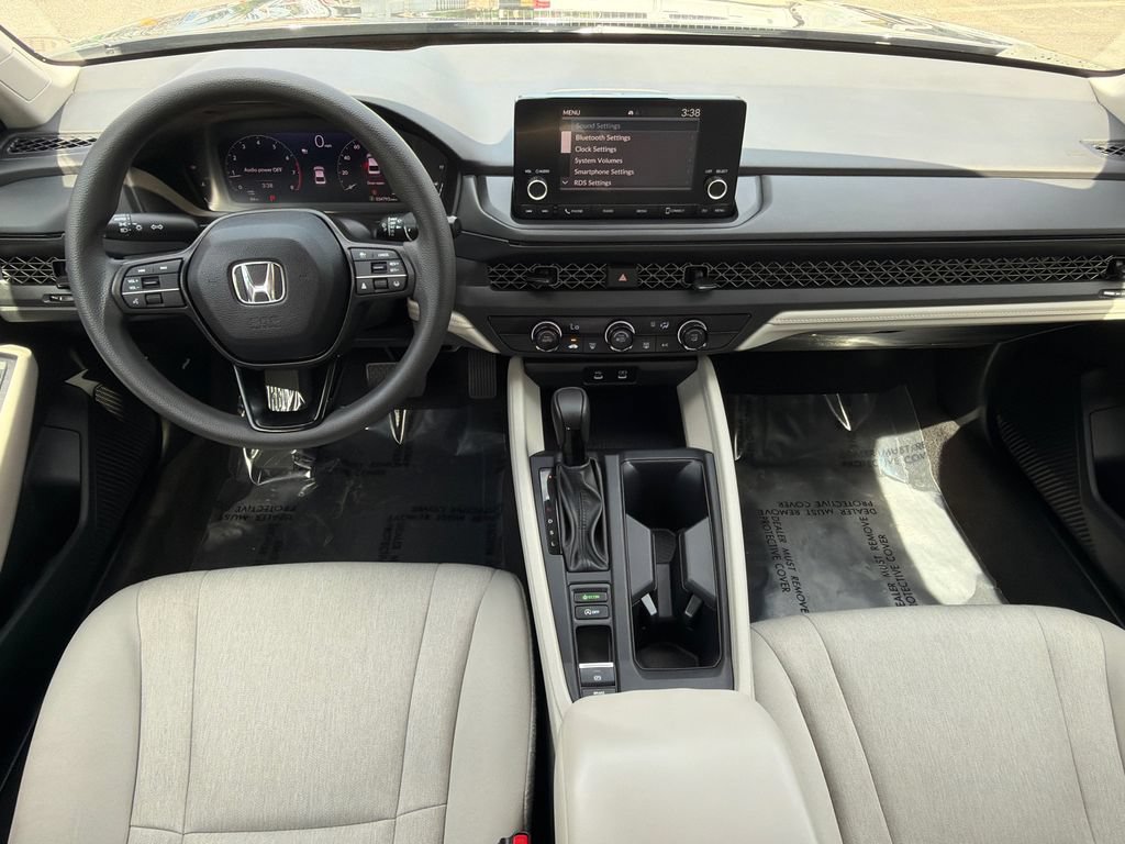 Certified 2023 Honda Accord LX image 16