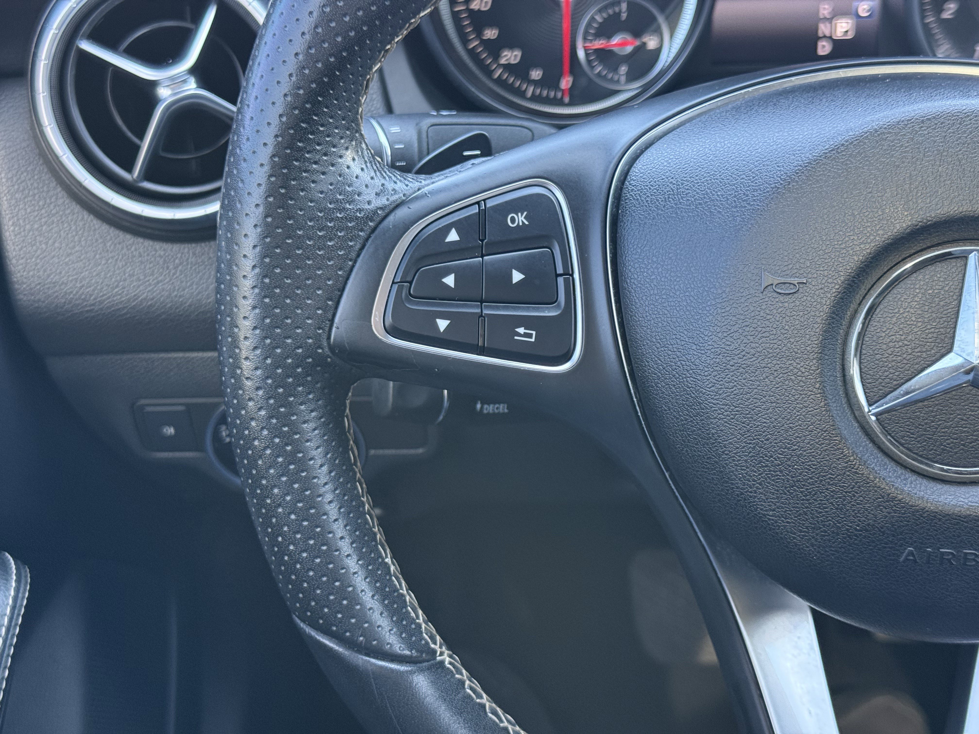 Used 2018 Mercedes-Benz CLA 250 CLA 250 image 22