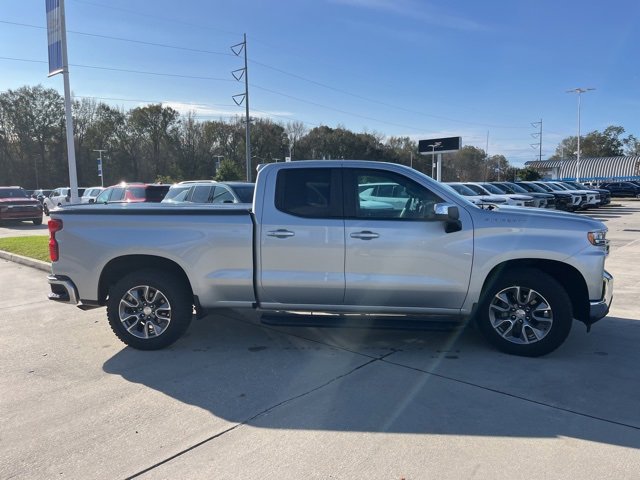 Used 2019 Chevrolet Silverado 1500 LT w/ Texas Edition image 7