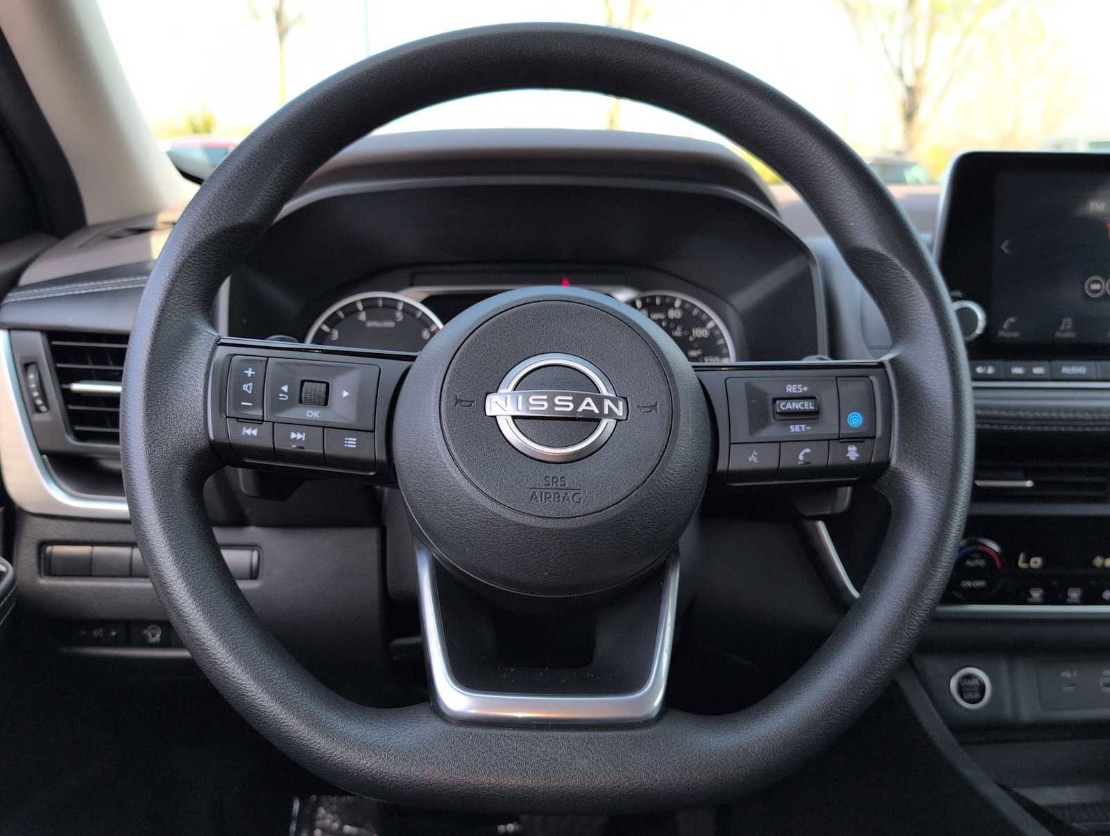 Used 2023 Nissan Rogue SV AWD/4WD image 22
