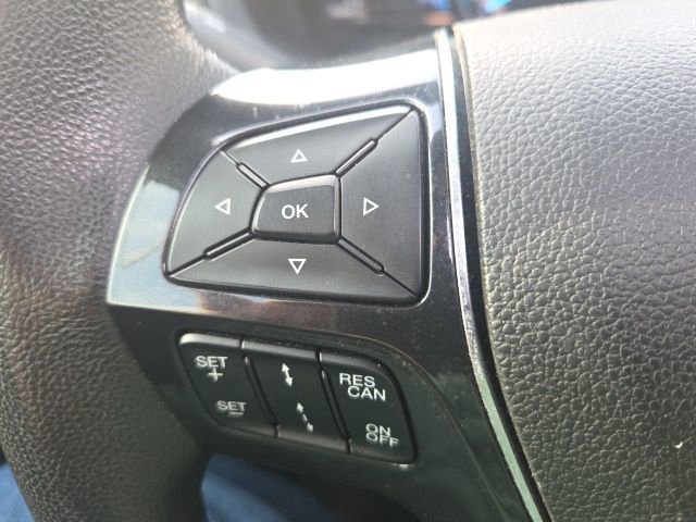Used 2019 Ford Explorer Limited w/ Ford Safe & Smart Package image 40