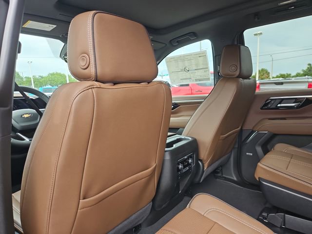New 2026 Chevrolet Tahoe High Country w/ Sun And Tow Package AWD/4WD image 9