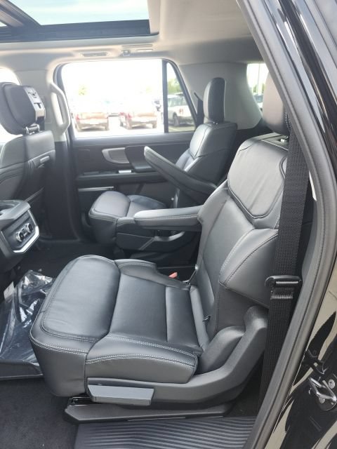 New 2027 Ford Expedition Max Platinum AWD/4WD image 31
