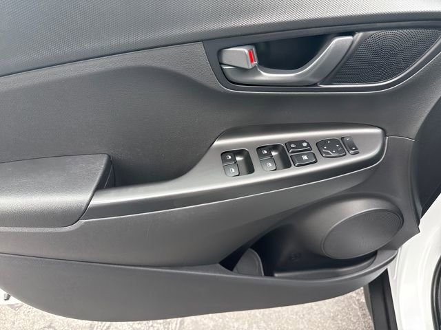 Certified 2023 Hyundai Kona SEL image 9