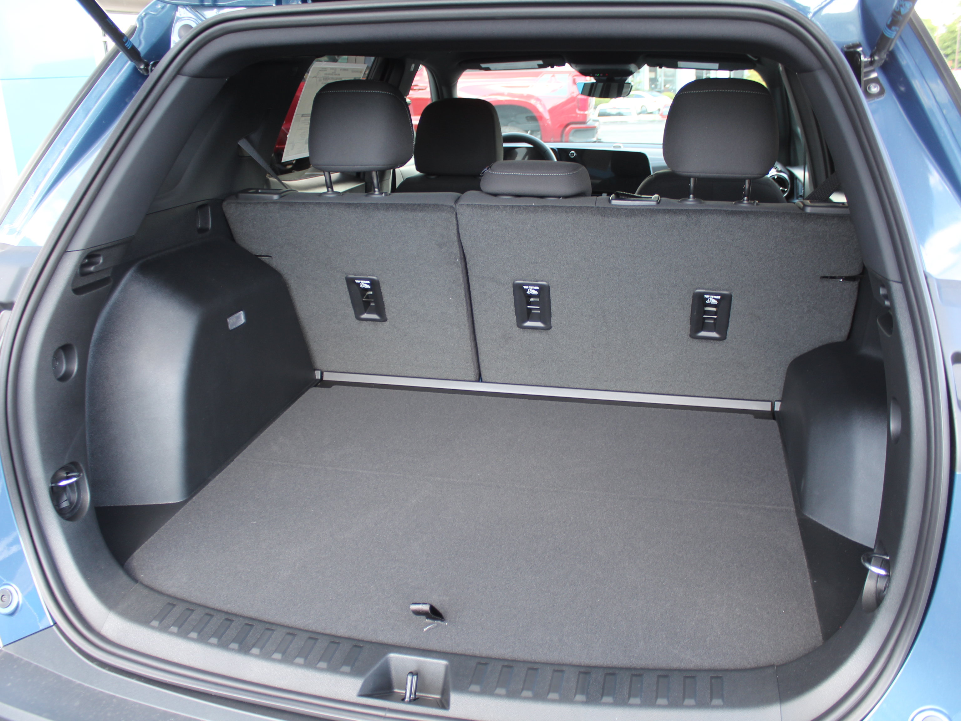 New 2026 Chevrolet Equinox LT w/ Safety and Technology Package FWD image 17