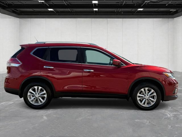 Used 2016 Nissan Rogue SV FWD image 5