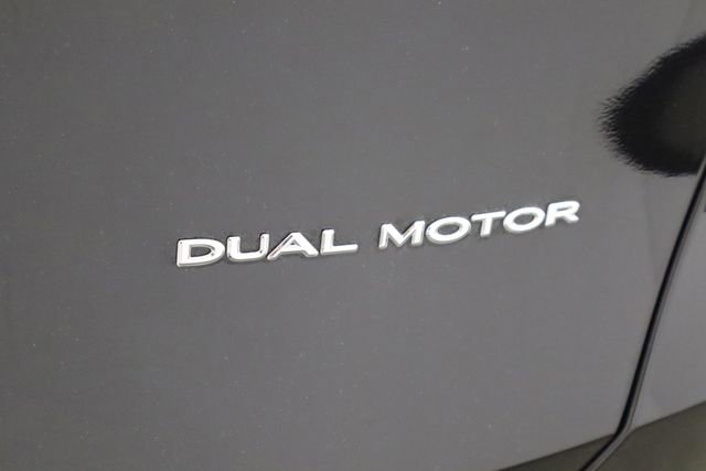 Used 2023 Tesla Model Y Long Range image 46