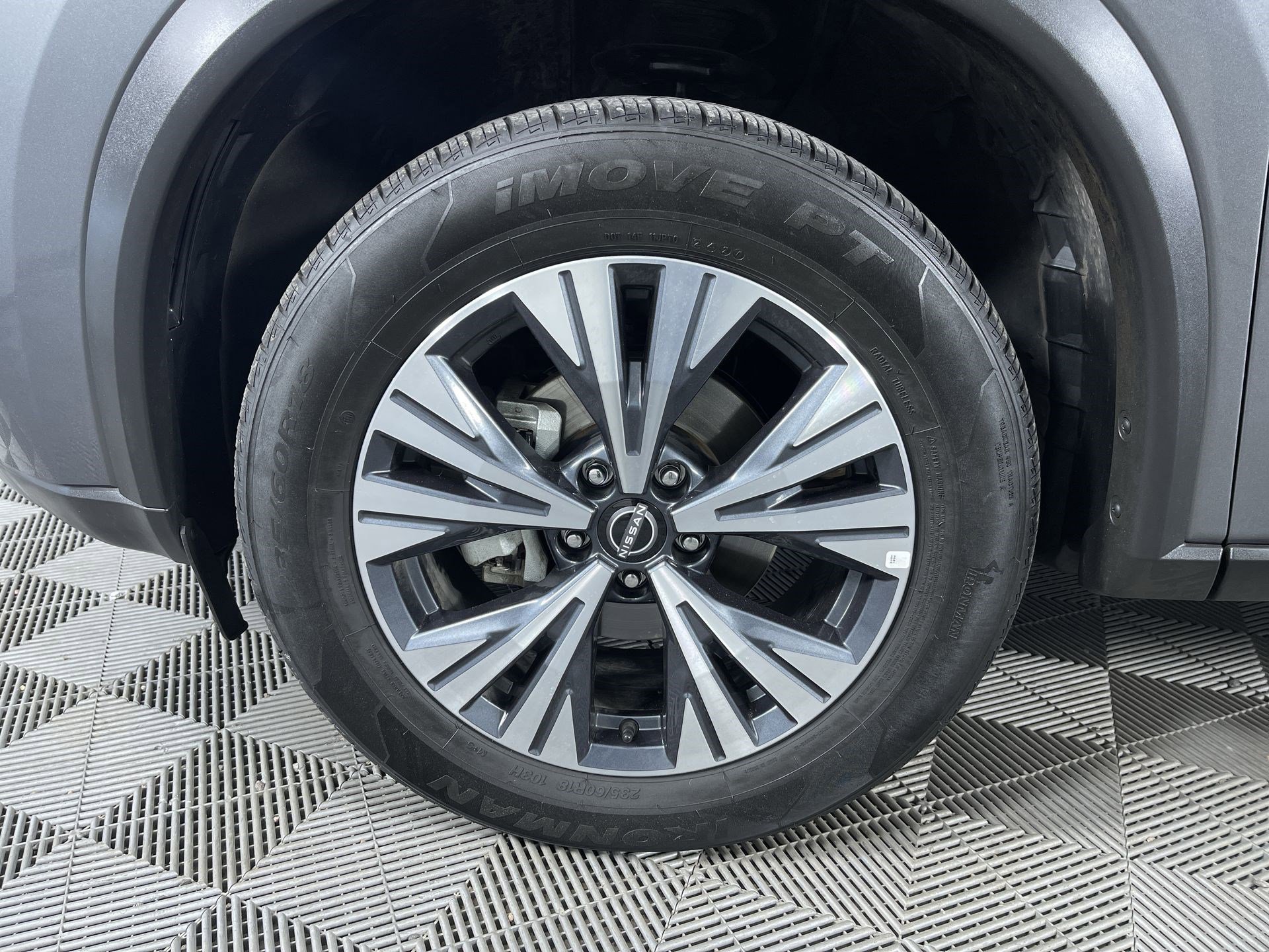 Certified 2023 Nissan Rogue SV image 24