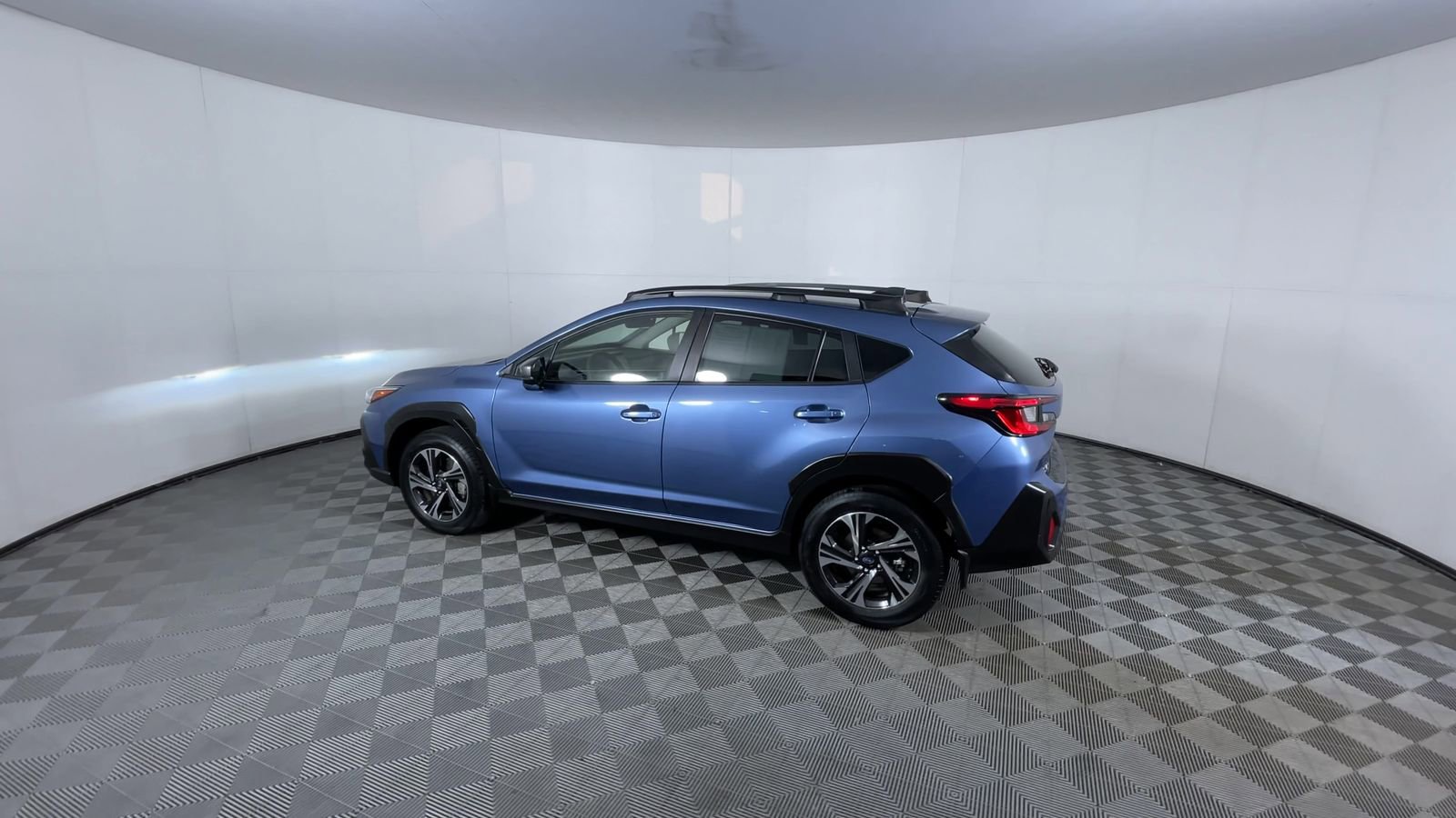 Used 2024 Subaru Crosstrek 2.0i Premium image 6