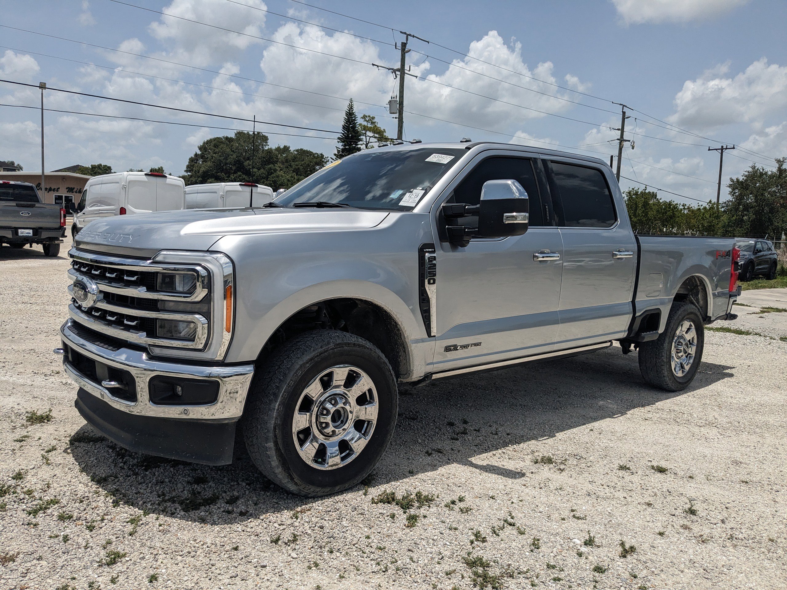 Used 2023 Ford F250 Lariat w/ Lariat Ultimate Package AWD/4WD image 5