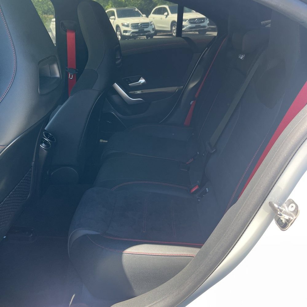 Used 2023 Mercedes-Benz CLA 35 AMG 4MATIC image 7
