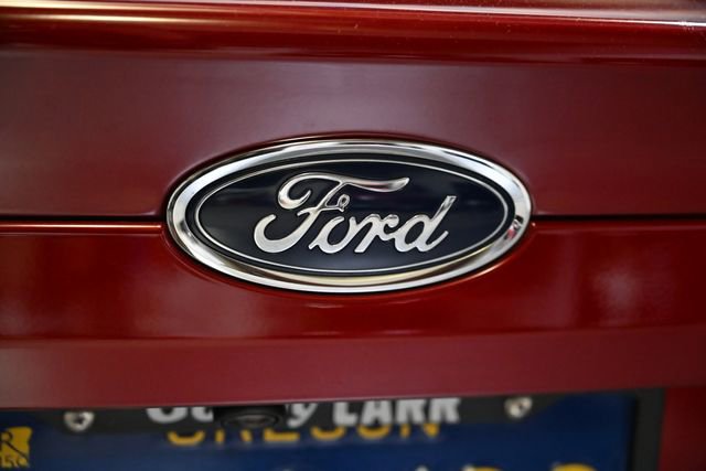 Used 2019 Ford Fusion SEL image 10