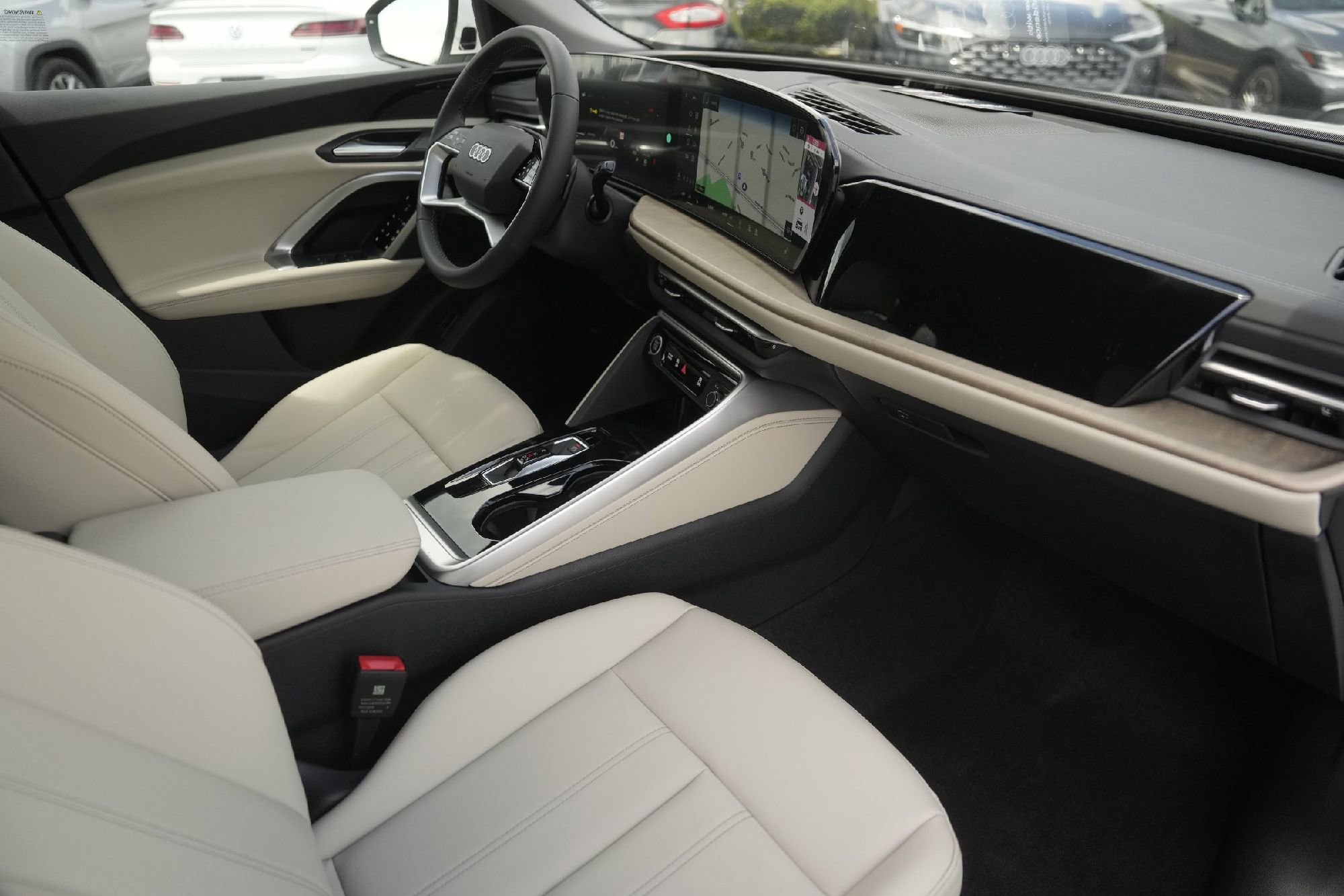 New 2025 Audi Q5 Premium image 13