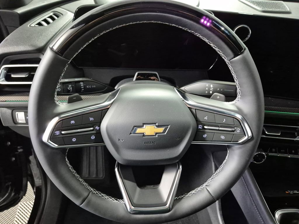 New 2026 Chevrolet Traverse High Country w/ LPO, Floor Liner Package FWD image 11