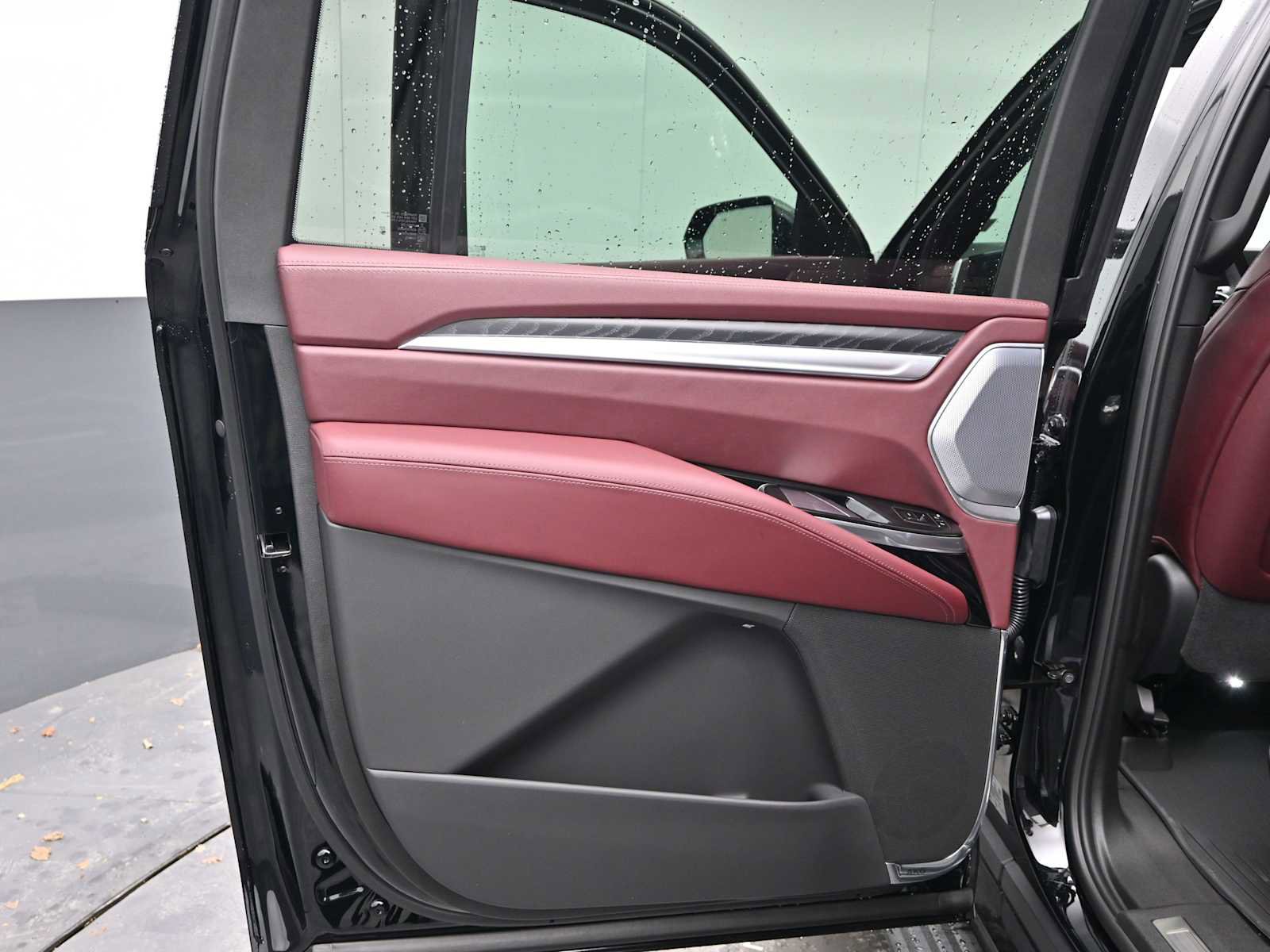 New 2026 Cadillac Escalade ESV Sport image 19