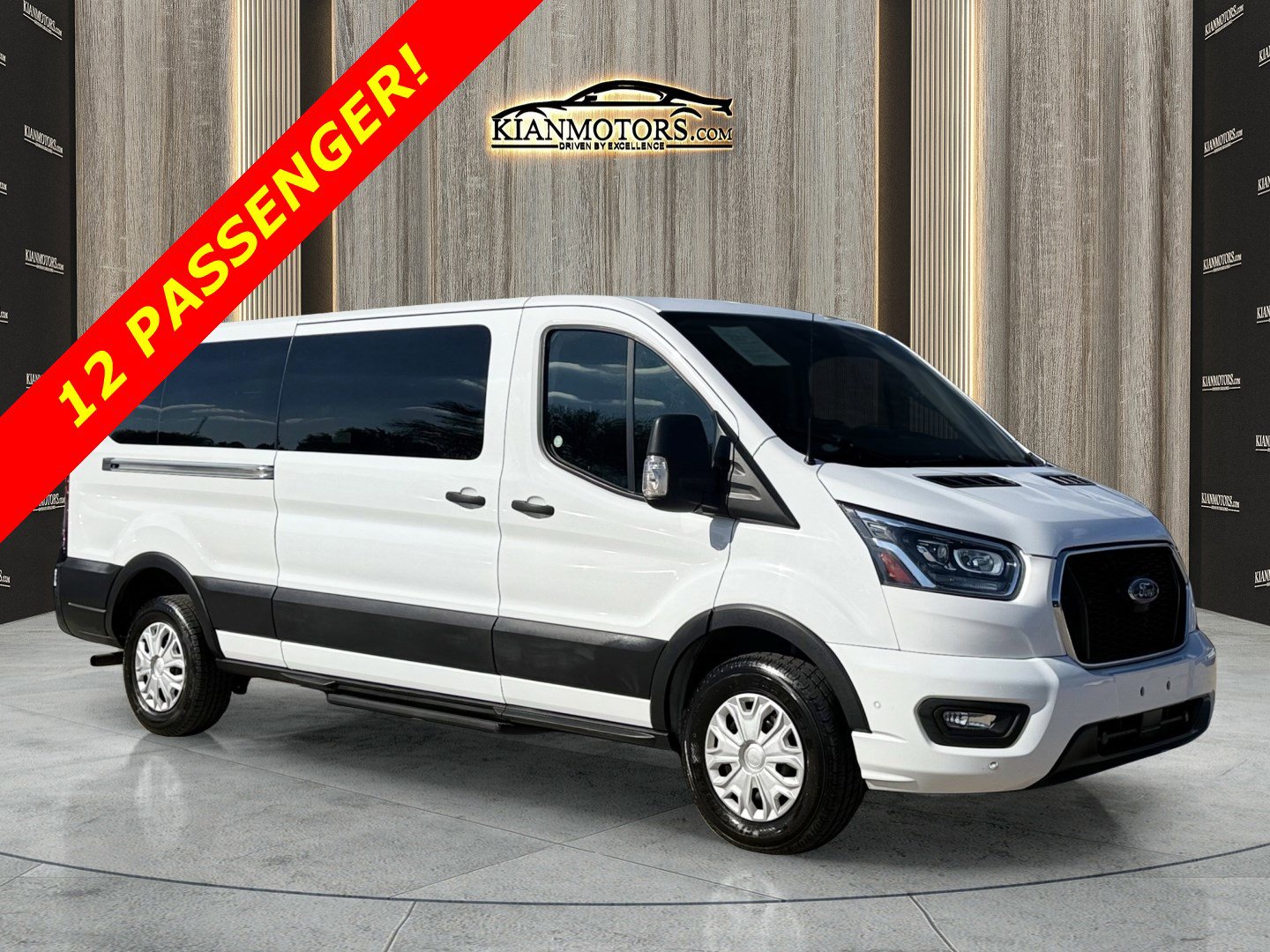 Used 2023 Ford Transit 350 XLT image 1