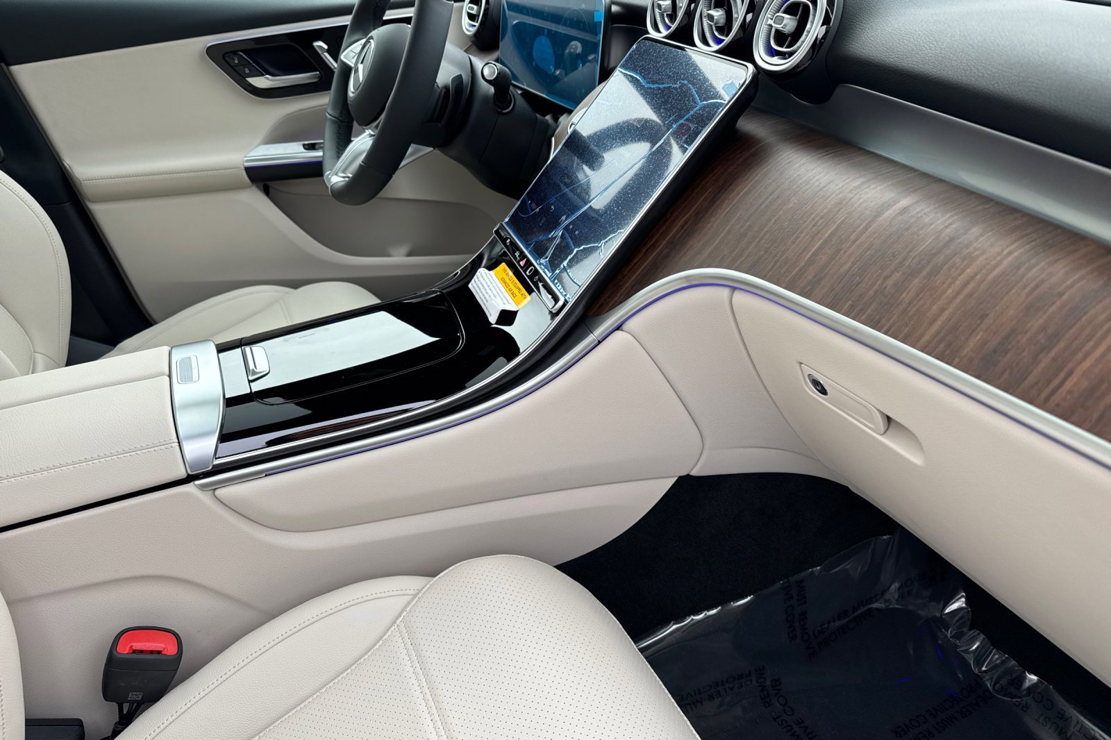 New 2026 Mercedes-Benz GLC 300 4MATIC image 16