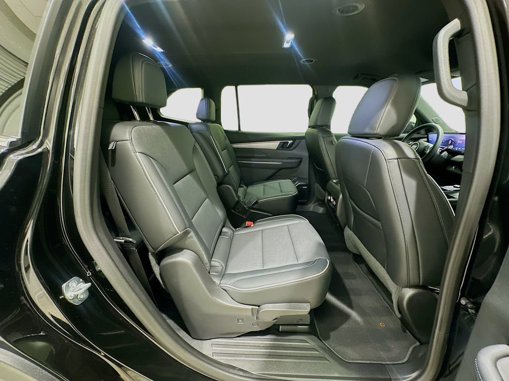 Certified 2026 Buick Enclave Preferred w/ Power Package FWD image 28