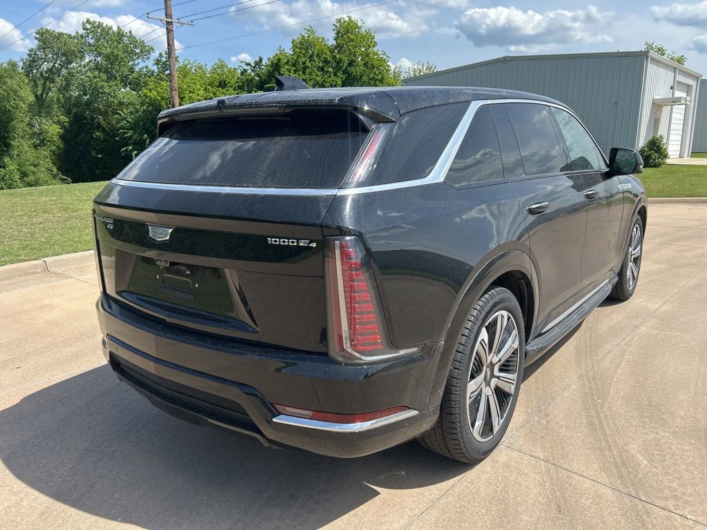 Used 2025 Cadillac Escalade IQ Luxury 2 w/ LPO, Premium Carpet Package AWD/4WD image 5