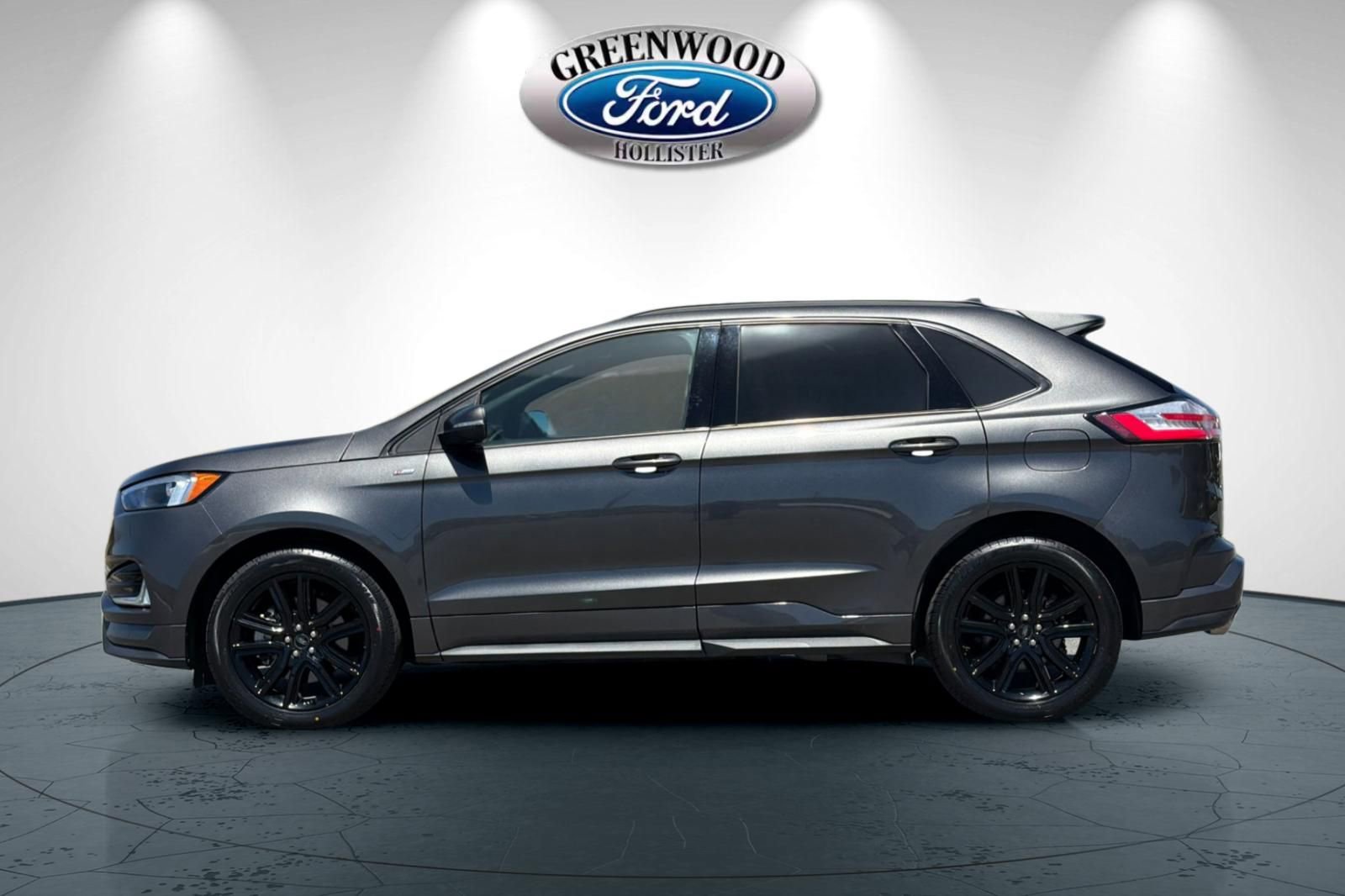 Used 2020 Ford Edge ST-Line w/ Cold Weather Package AWD/4WD image 7