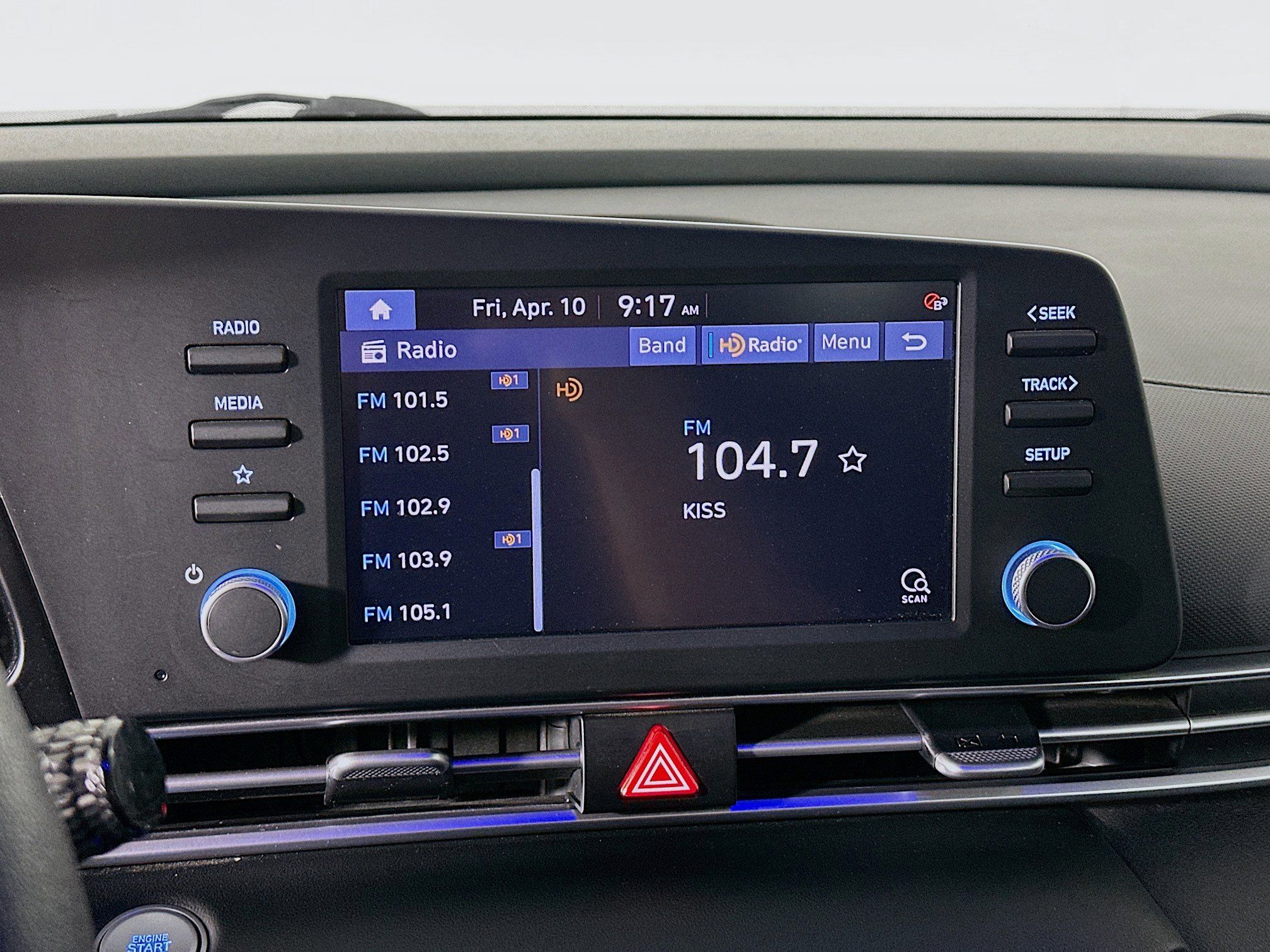 Used 2022 Hyundai Elantra SEL image 21