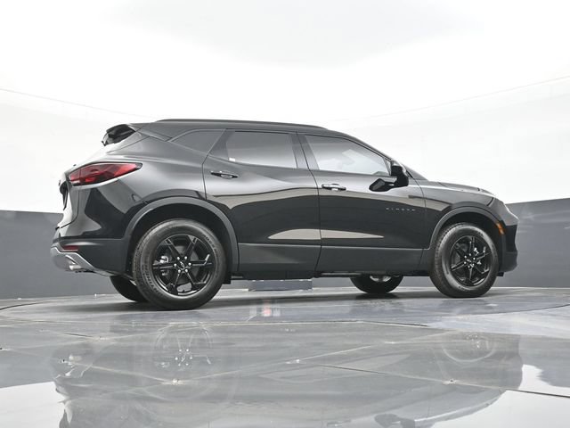 New 2026 Chevrolet Blazer LT w/ Midnight/Sport Edition FWD image 42