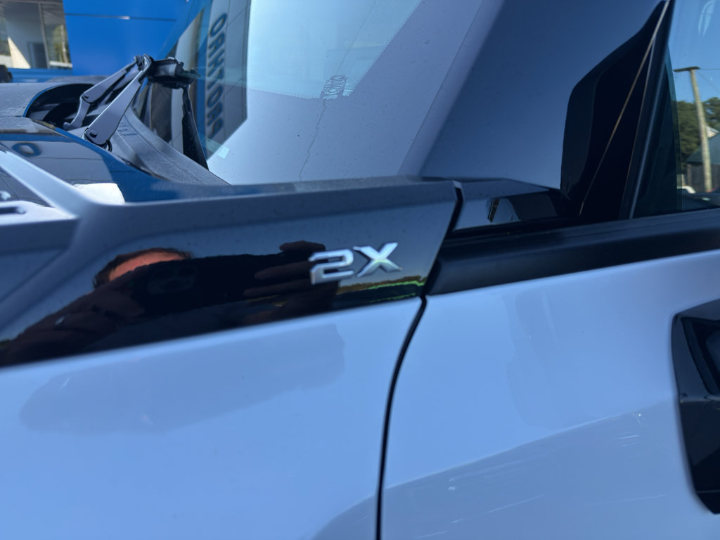 New 2026 GMC Hummer EV 4x4 Crew Cab image 11