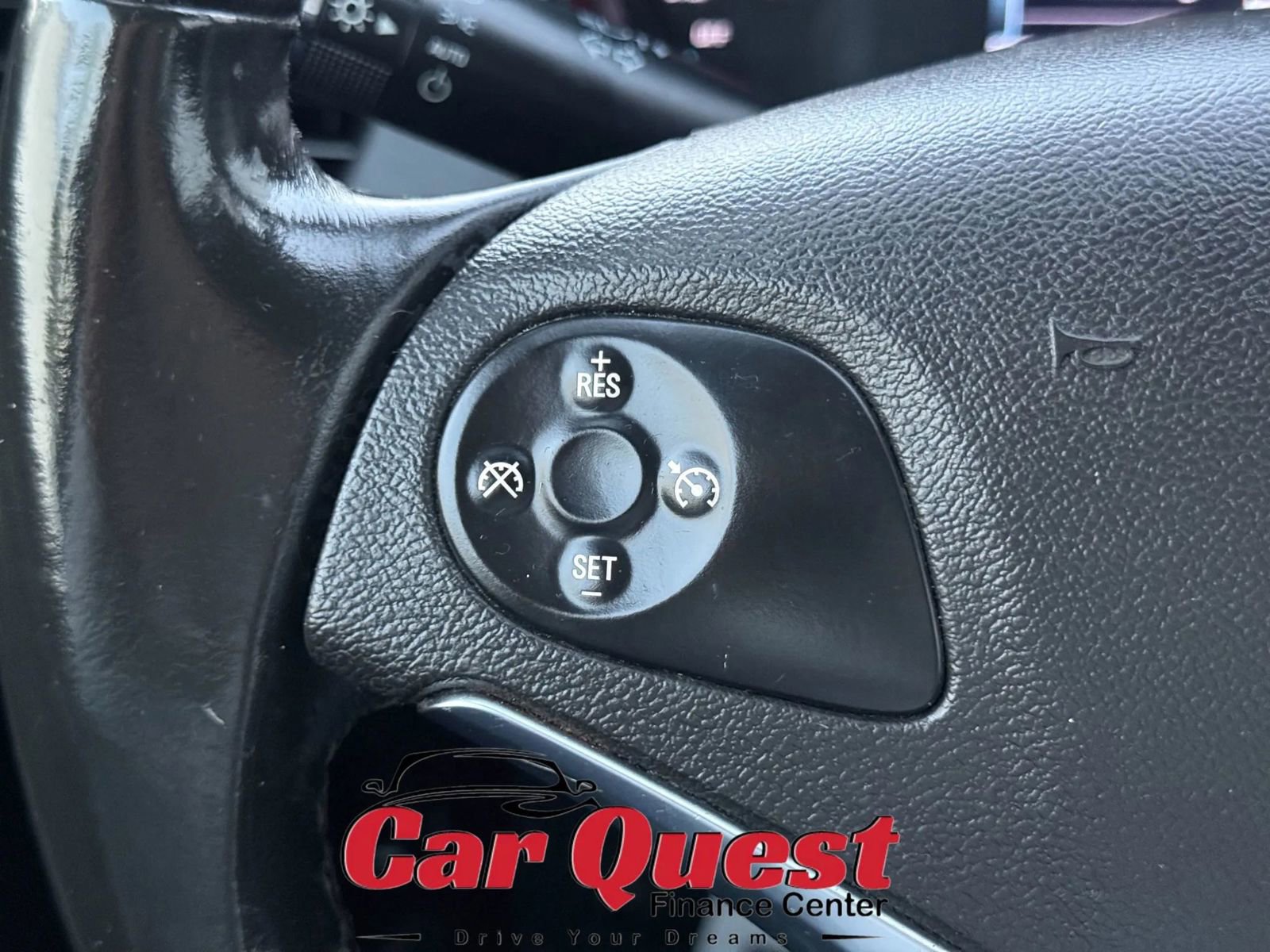 Used 2015 Chevrolet Impala LT w/ Convenience Package image 25