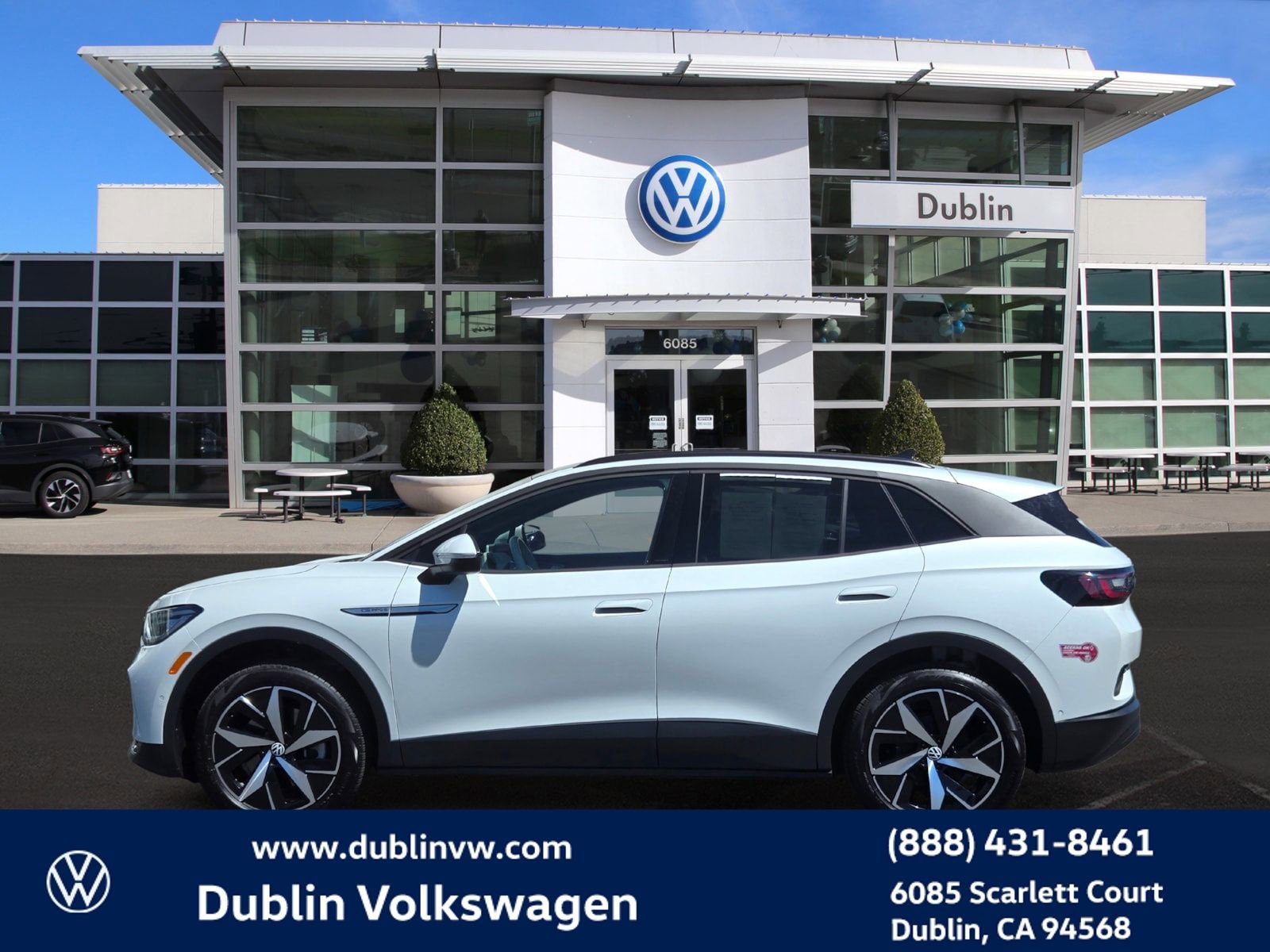 Used 2023 Volkswagen ID.4 Pro S AWD/4WD image 7
