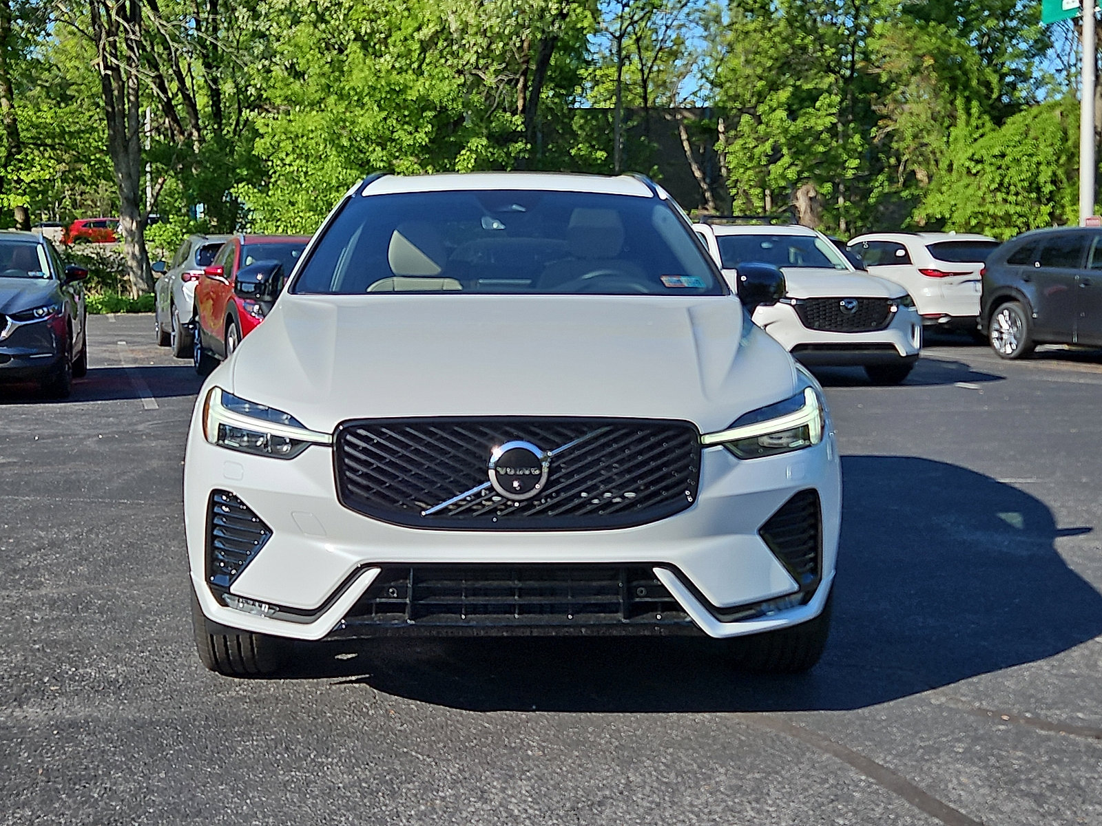 New 2026 Volvo XC60 B5 Plus w/ Protection Package Premier AWD/4WD image 2