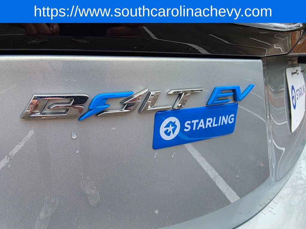 Used 2022 Chevrolet Bolt LT image 36