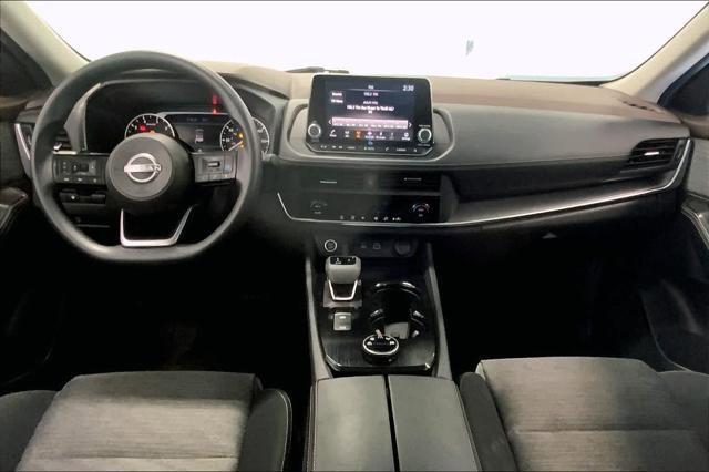 Used 2023 Nissan Rogue SV AWD/4WD image 8